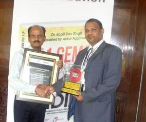 Shri M.Q. Haque, Joint Secretary was receiving Gems of Digital India Award from Ministry of Electronics and Information Technology , Govt. of India for Public Distribution System , Odisha.